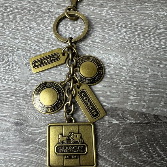 Vinatge Coach Key Fob Keychain Brass - Picture 1 of 4